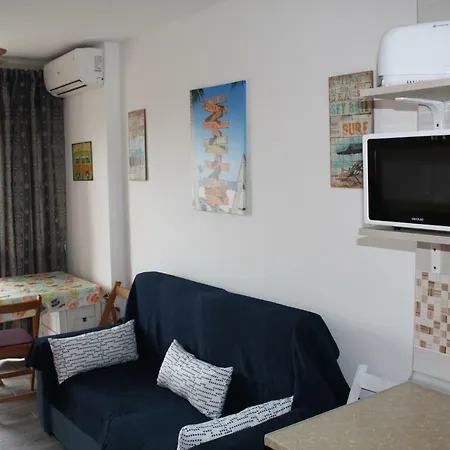 Aguila Wonderful Views Apartment *